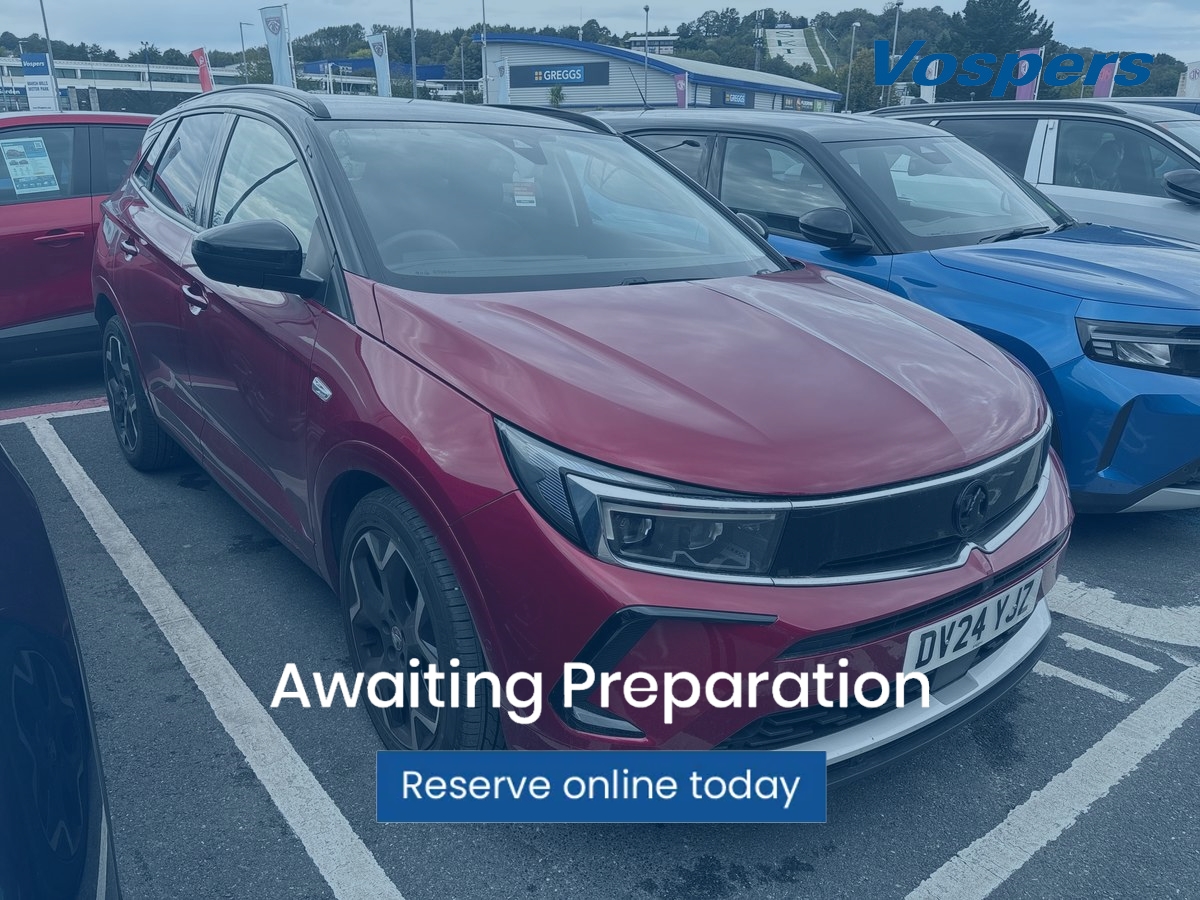 Main listing image - Vauxhall Grandland