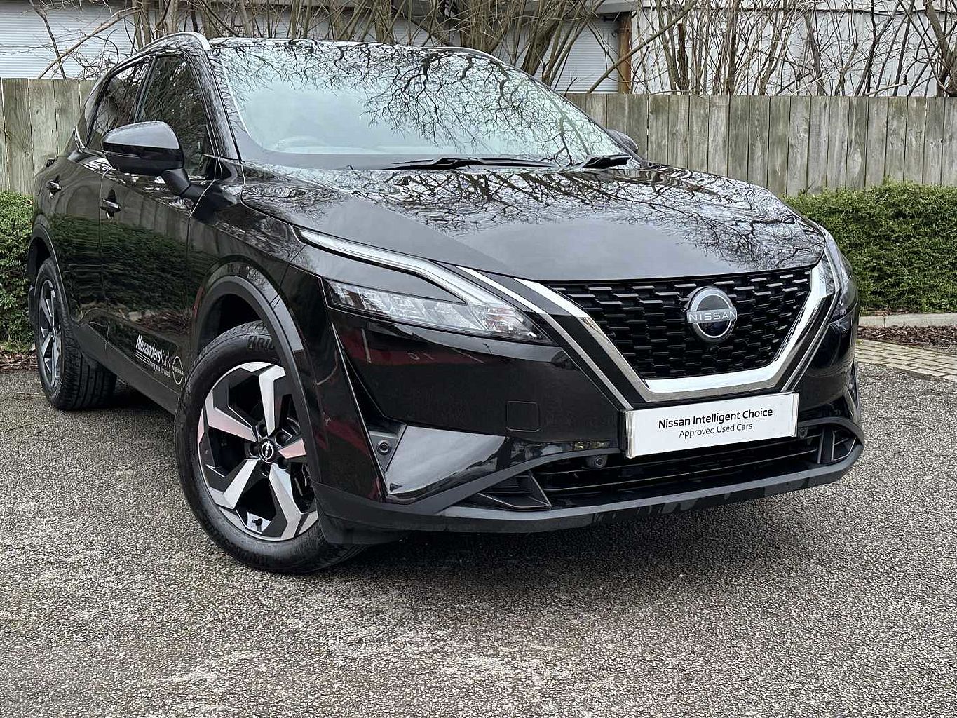 Main listing image - Nissan Qashqai