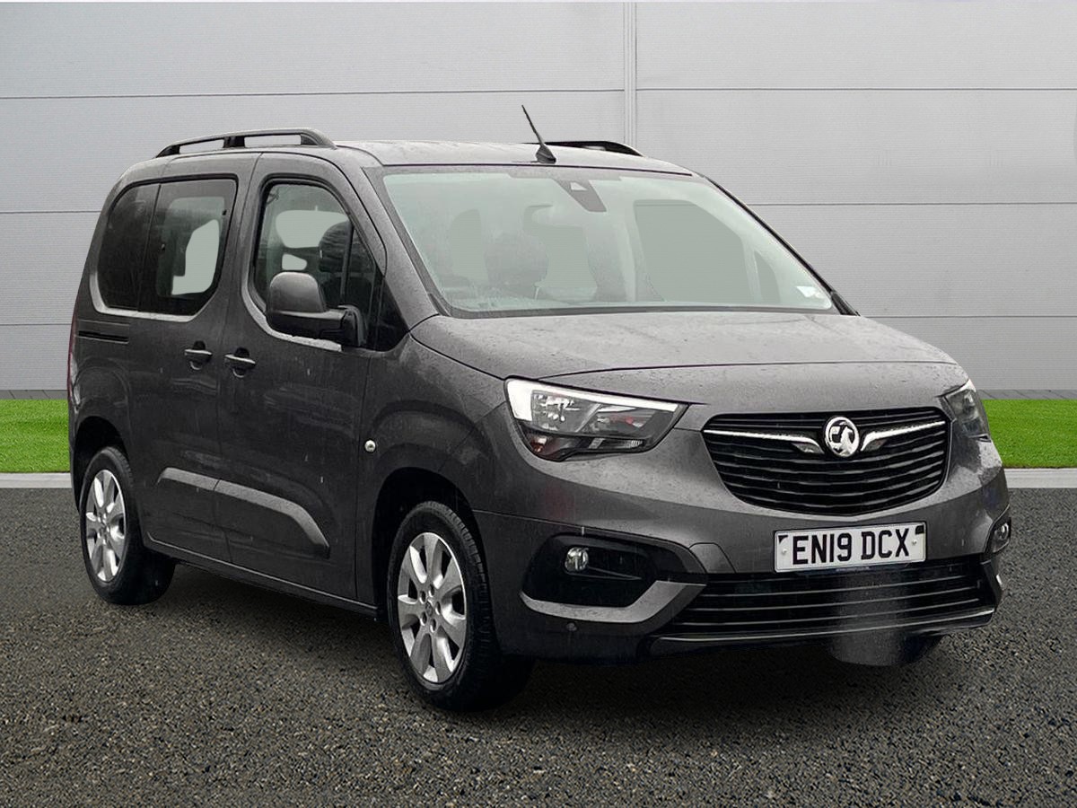 Main listing image - Vauxhall Combo Life