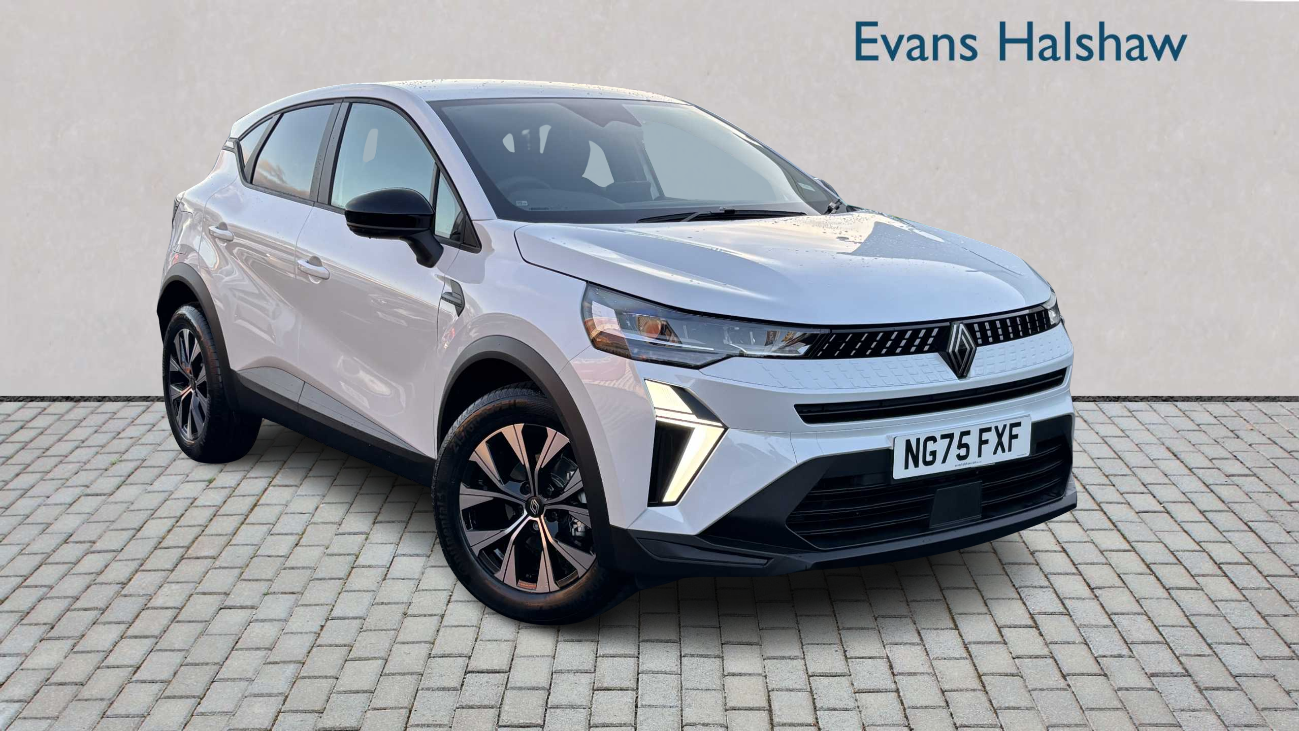 Main listing image - Renault Captur