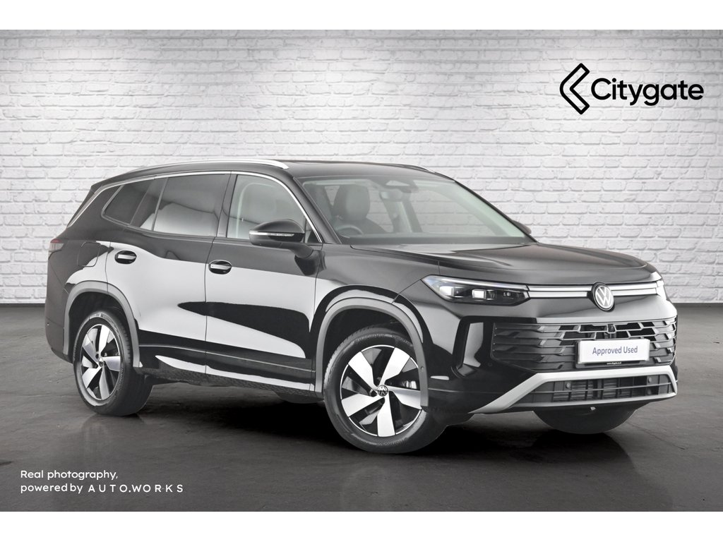 Main listing image - Volkswagen Tayron