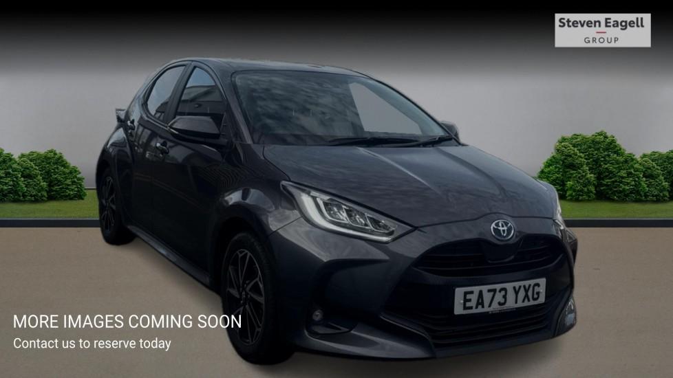 Main listing image - Toyota Yaris