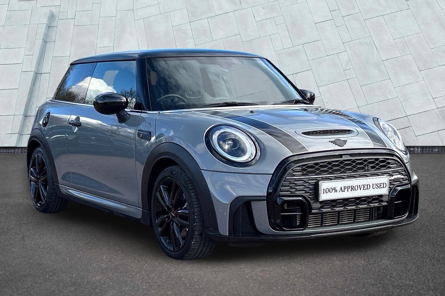 Main listing image - MINI Hatchback
