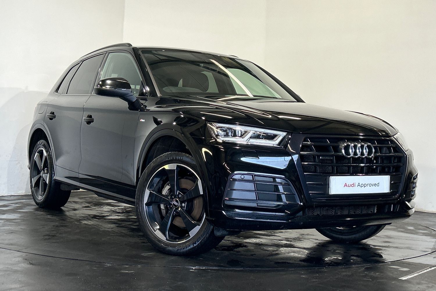 Main listing image - Audi Q5