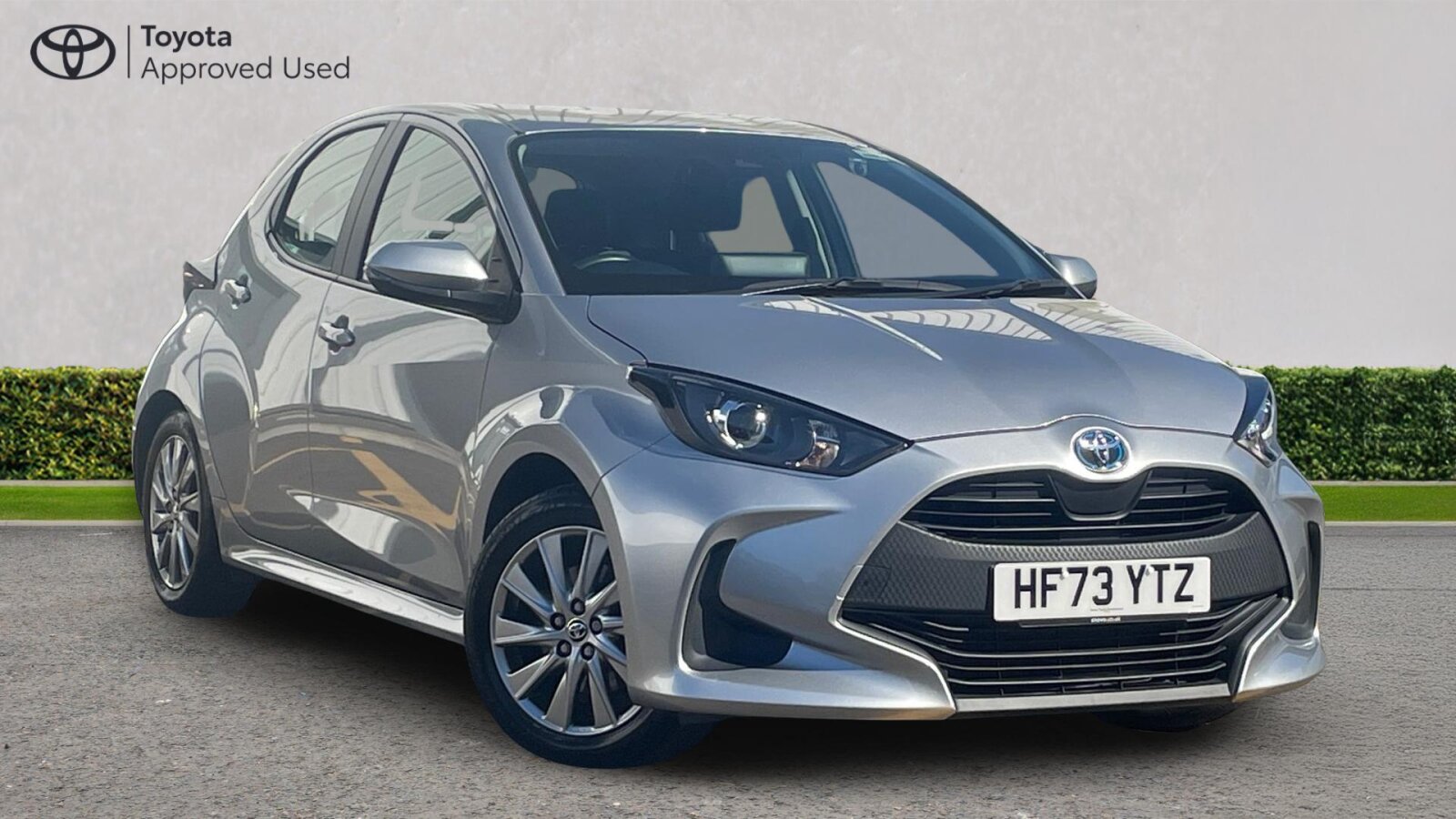 Main listing image - Toyota Yaris