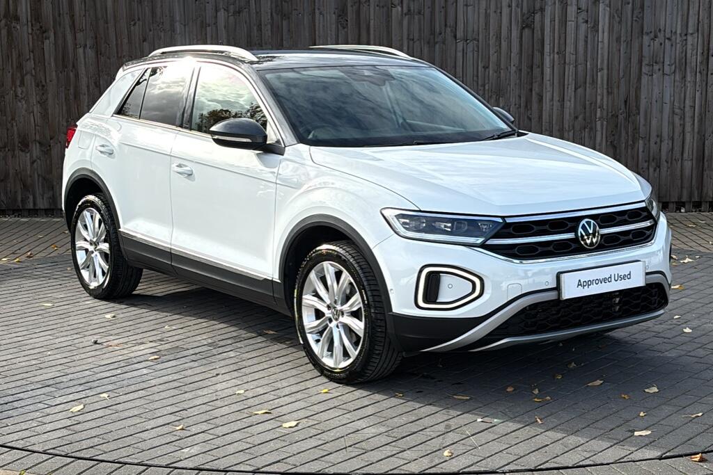 Main listing image - Volkswagen T-Roc
