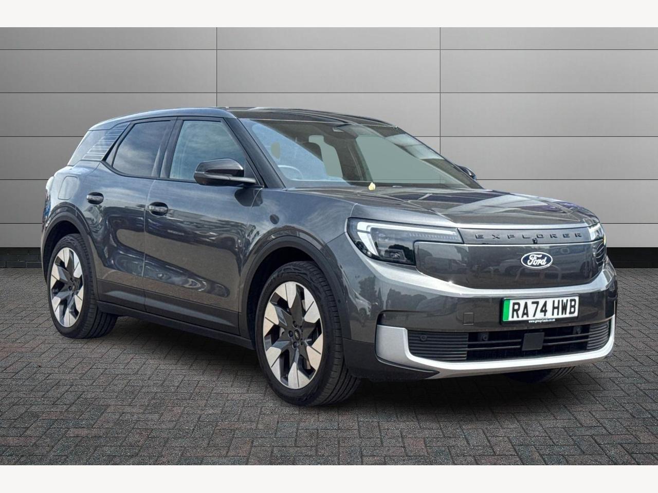 Main listing image - Ford Explorer