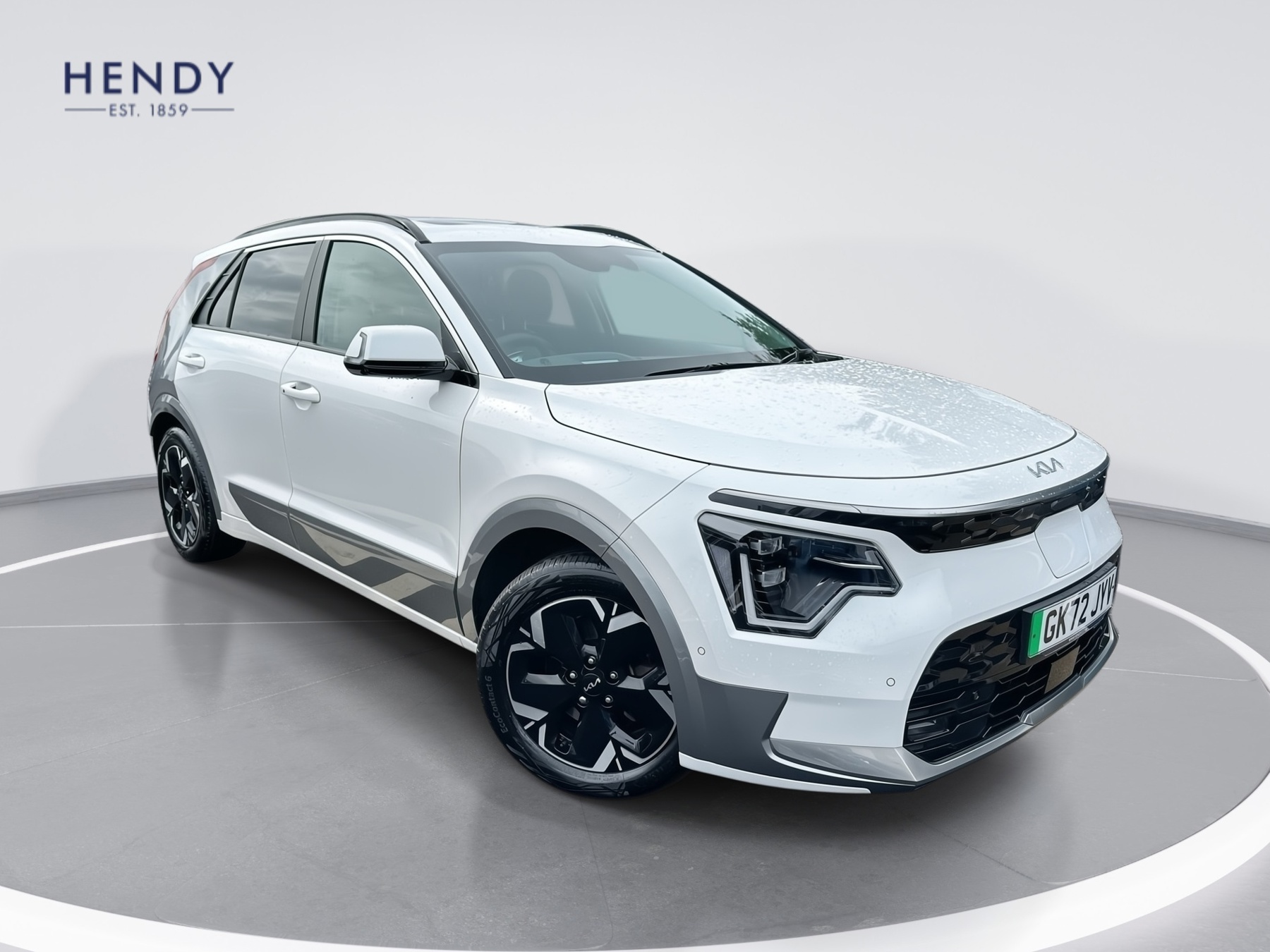 Main listing image - Kia Niro
