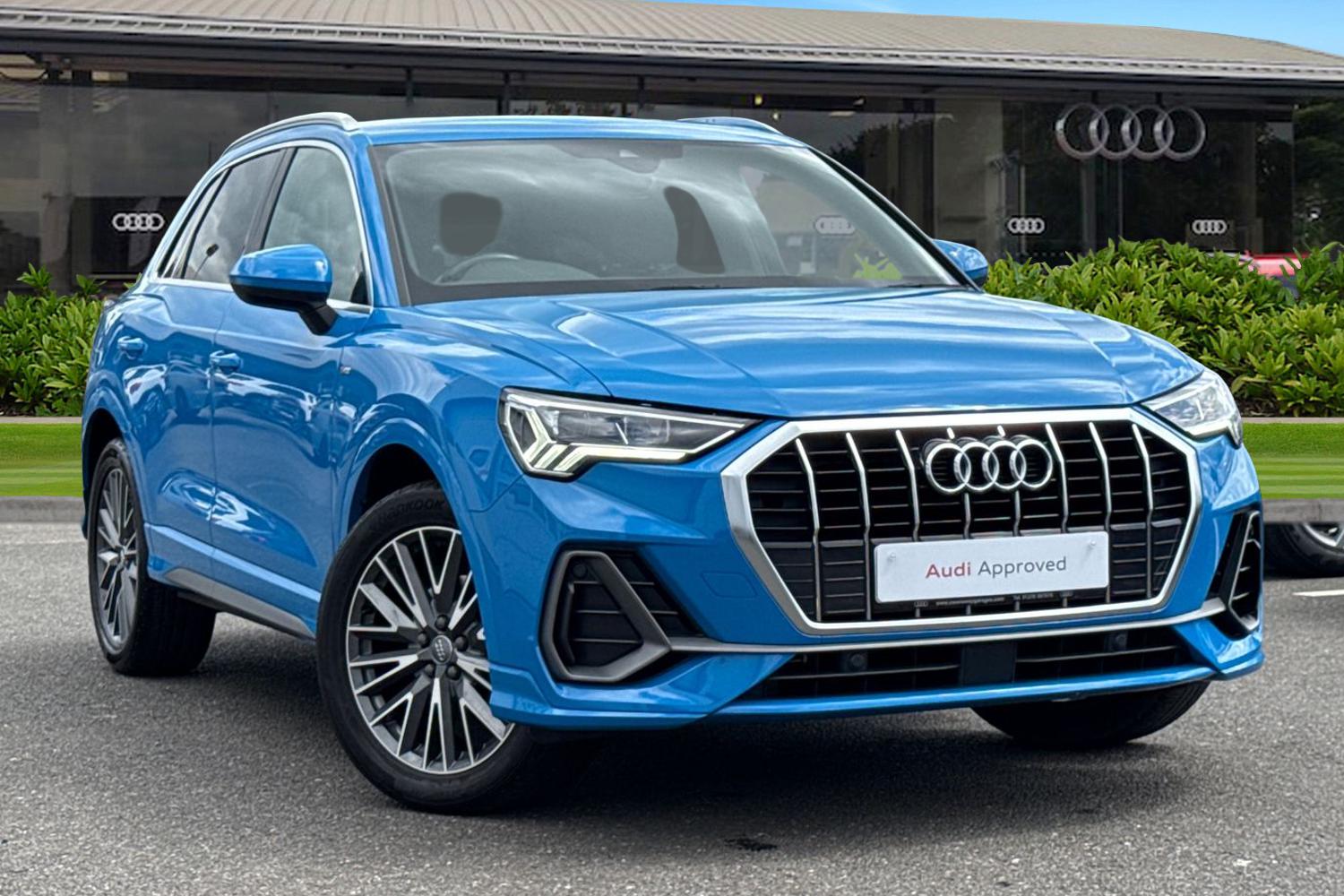 Main listing image - Audi Q3