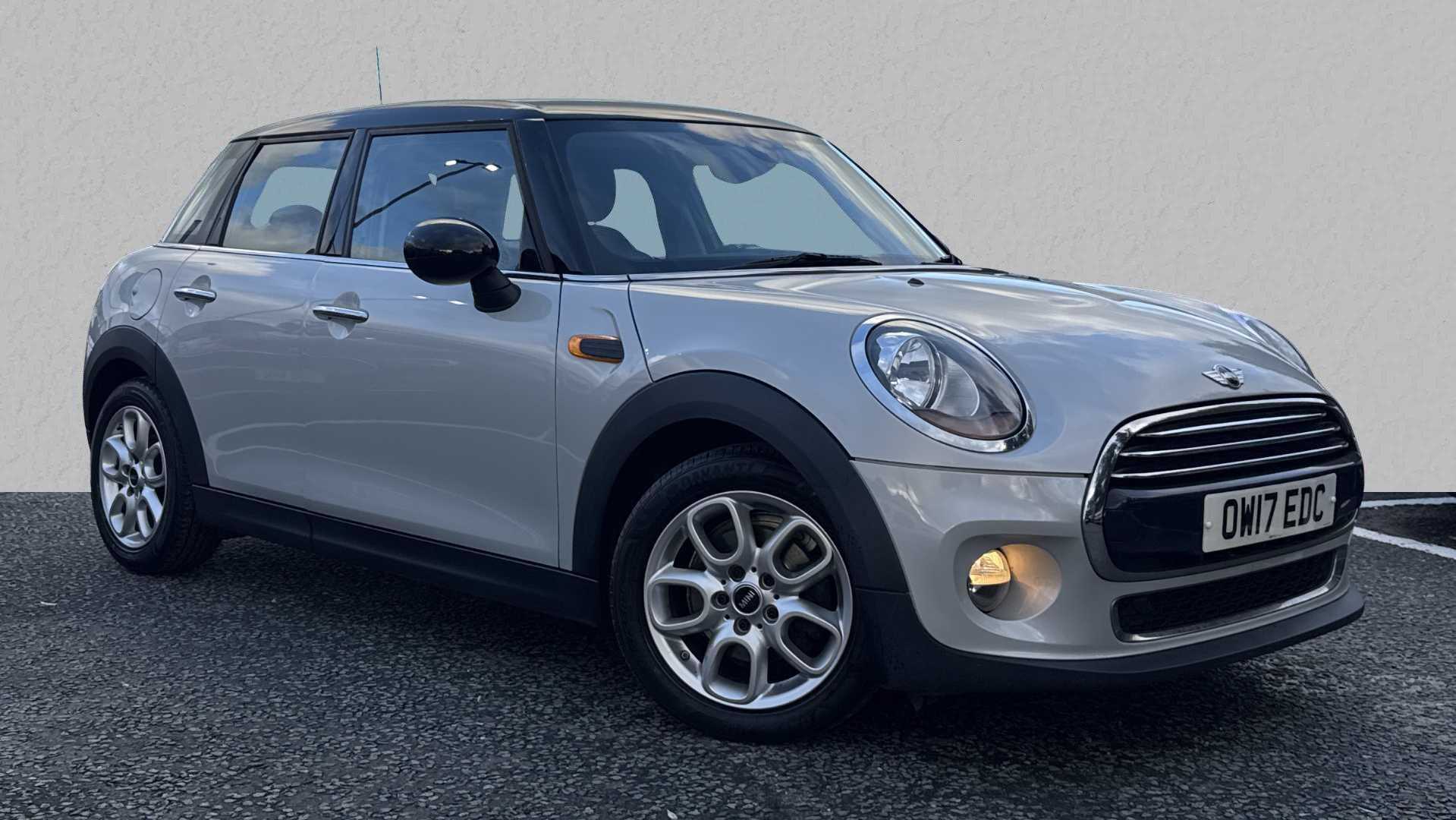 Main listing image - MINI Hatchback 5dr