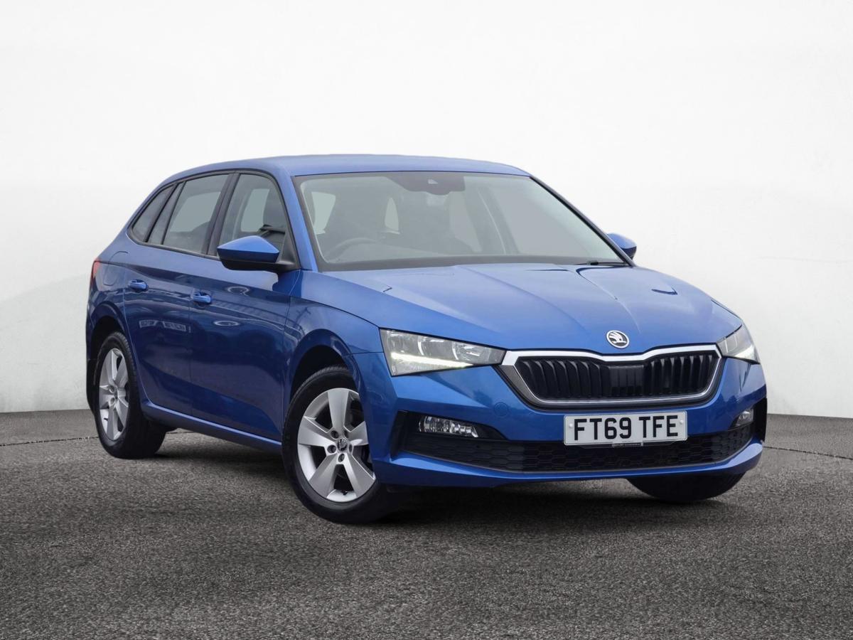Main listing image - Skoda Scala