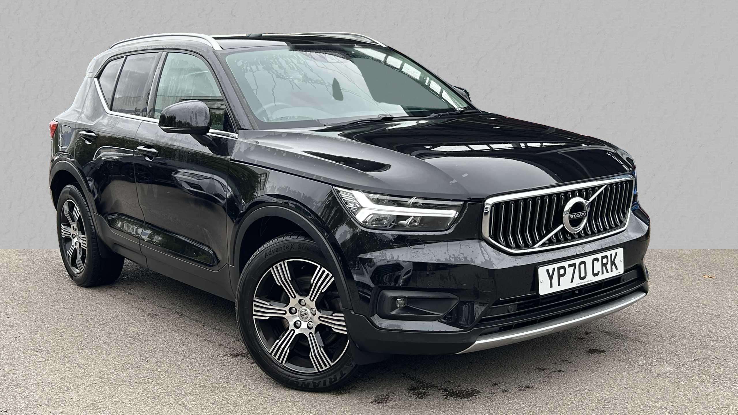 Main listing image - Volvo XC40