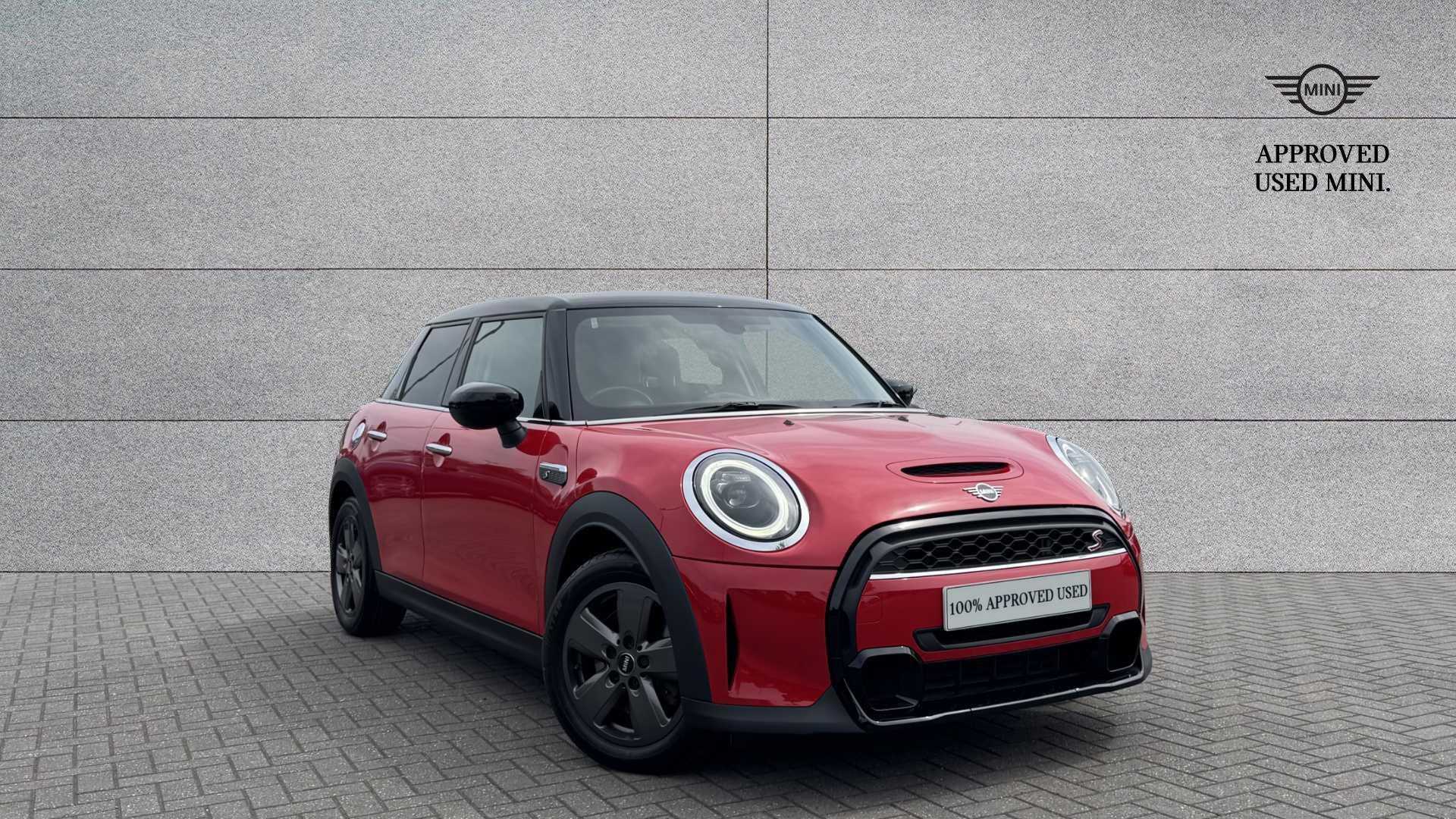 Main listing image - MINI Hatchback 5dr