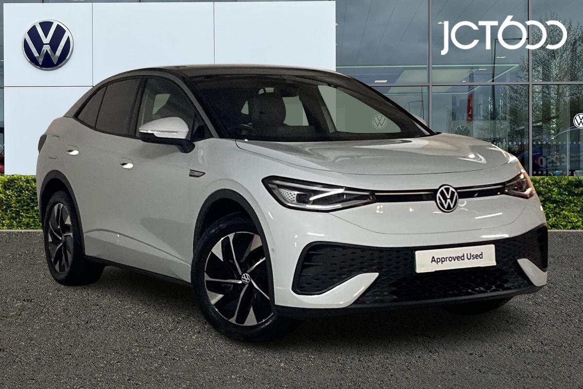 Main listing image - Volkswagen ID.5