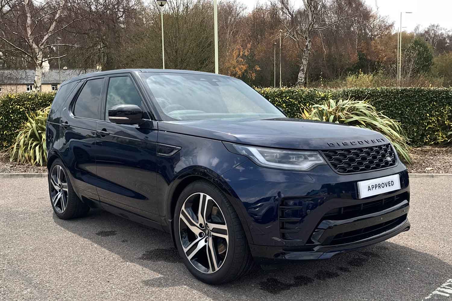 Main listing image - Land Rover Discovery