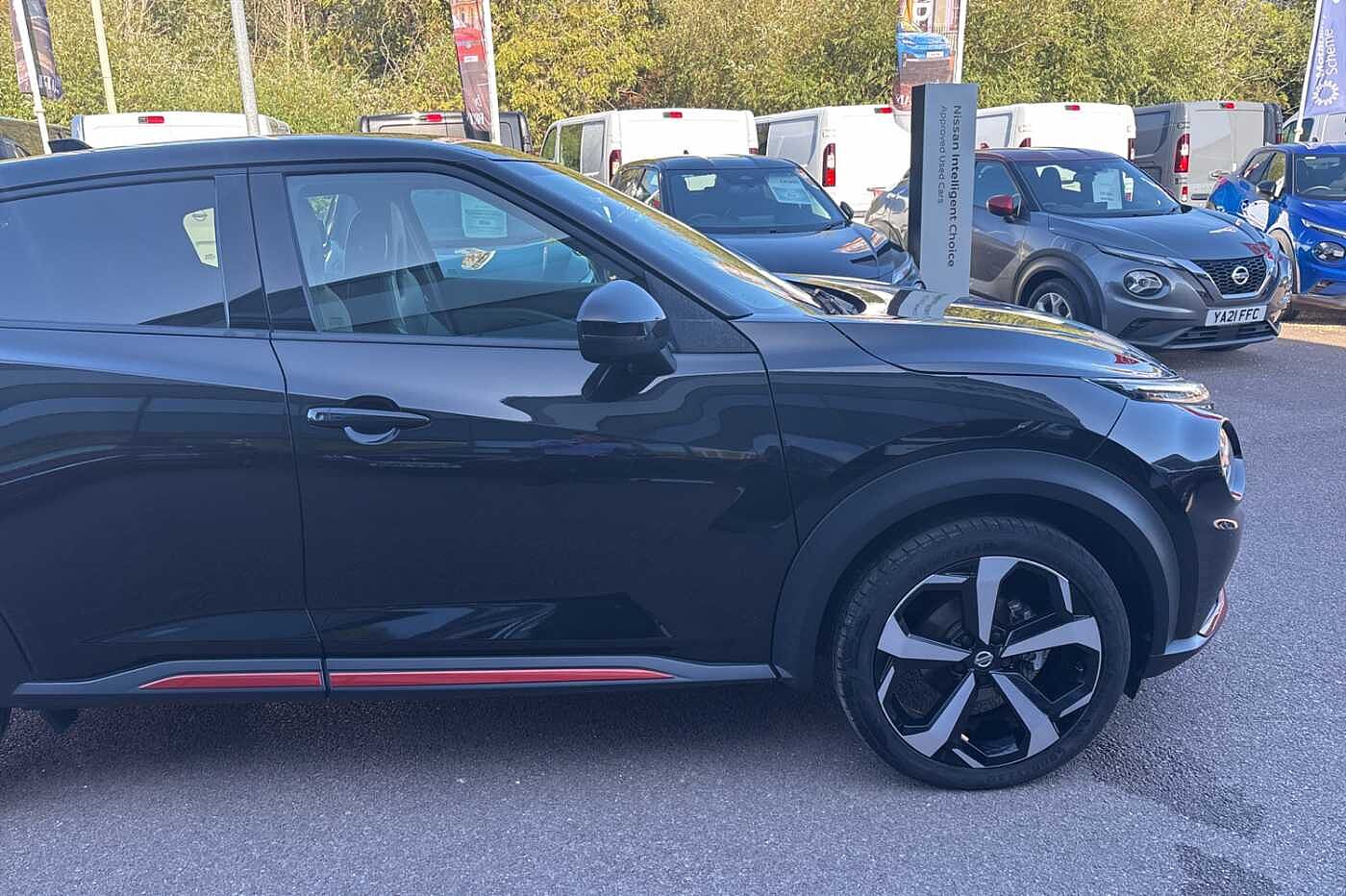 Main listing image - Nissan Juke