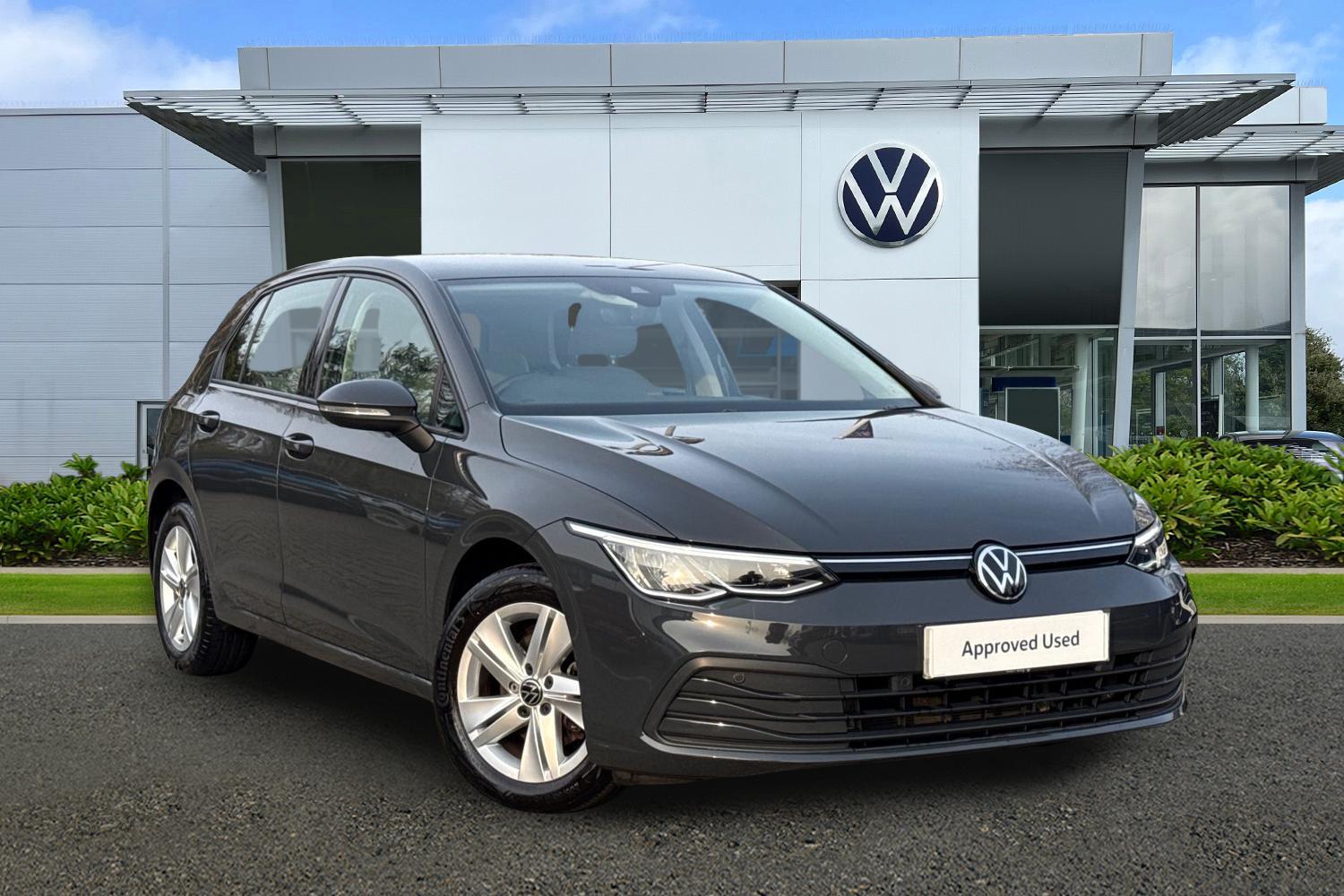 Main listing image - Volkswagen Golf