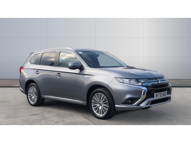 Main listing image - Mitsubishi Outlander