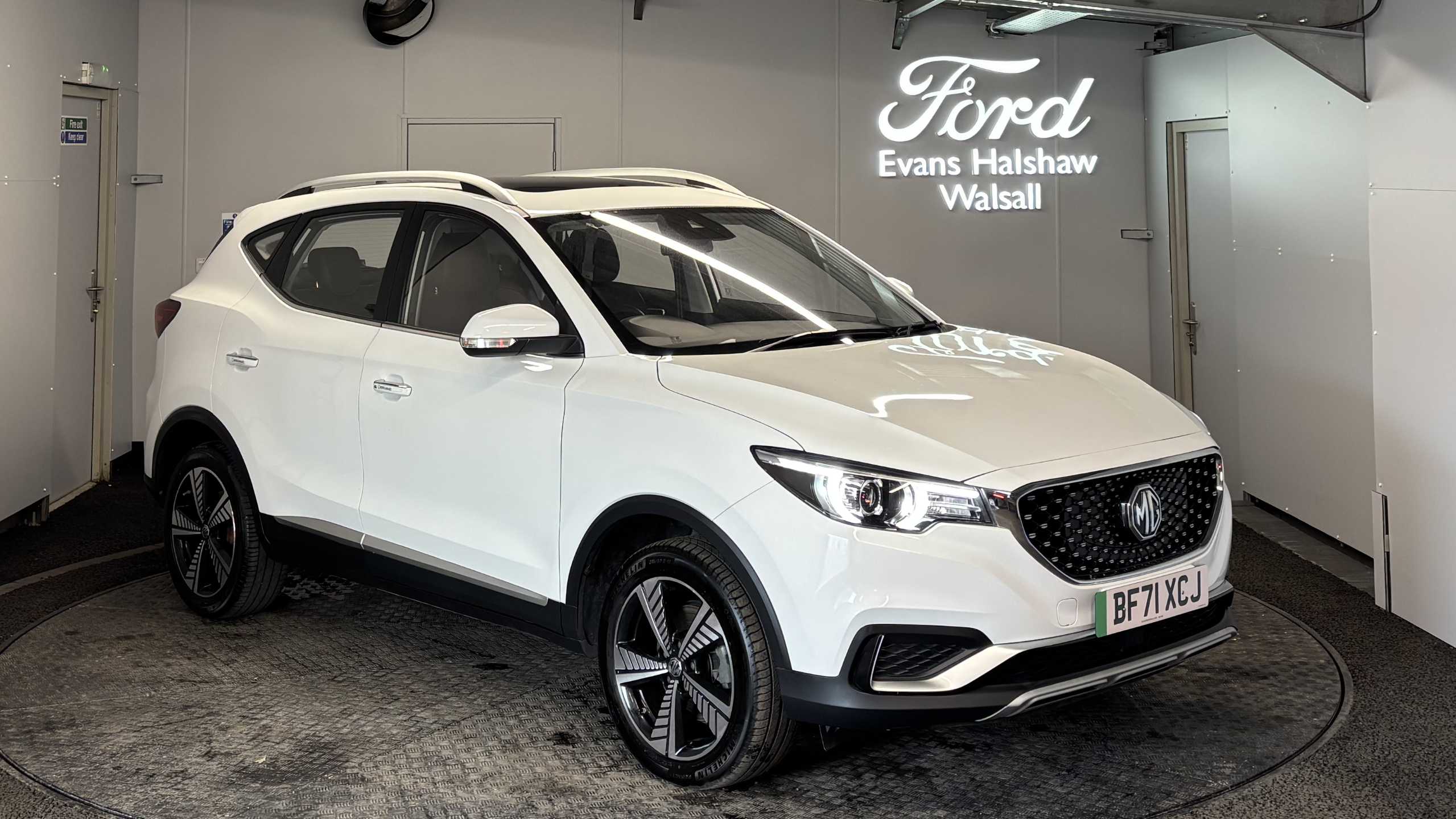 Main listing image - MG ZS EV