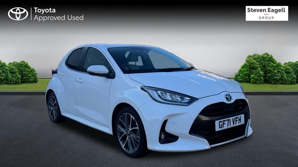 Main listing image - Toyota Yaris