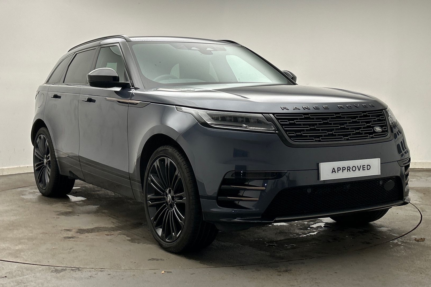 Main listing image - Land Rover Range Rover Velar