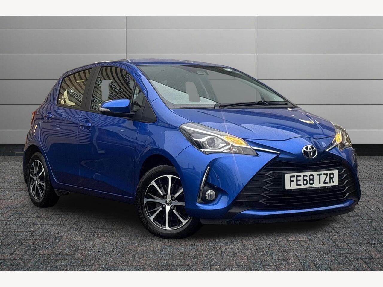 Main listing image - Toyota Yaris