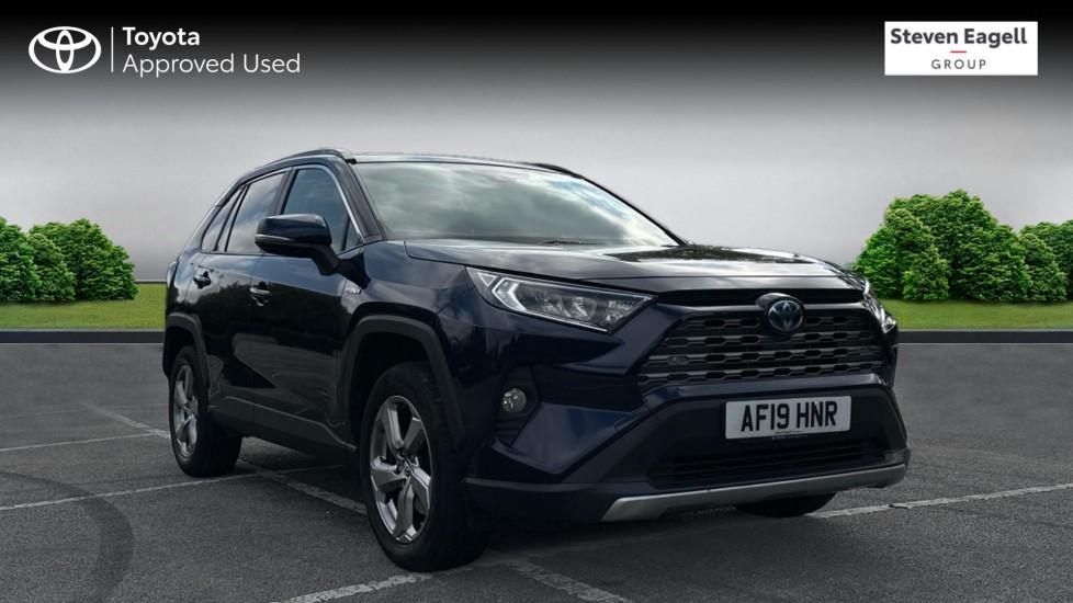 Main listing image - Toyota RAV4