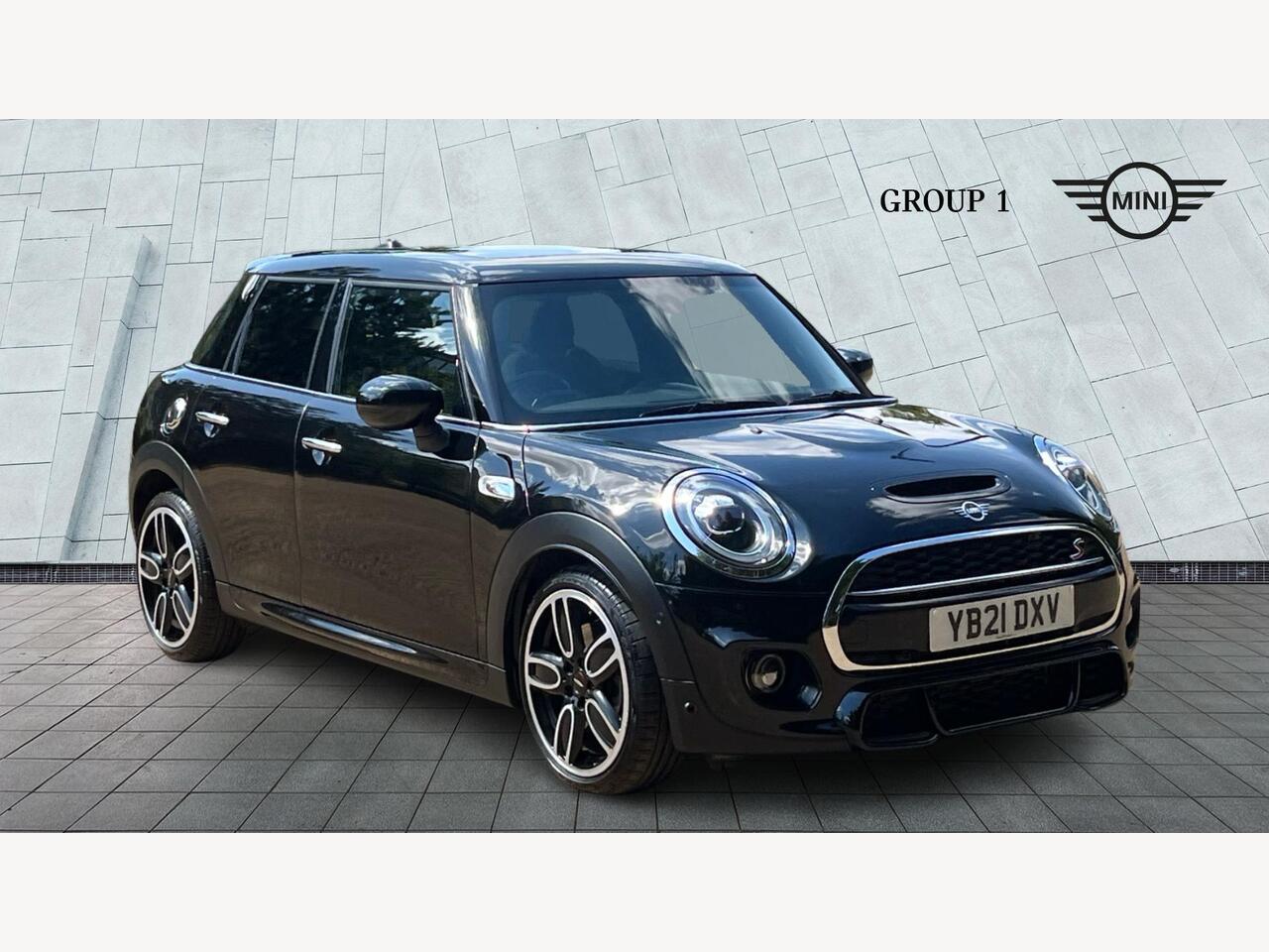 Main listing image - MINI Hatchback