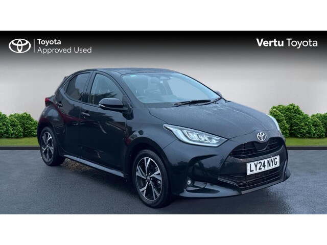 Main listing image - Toyota Yaris