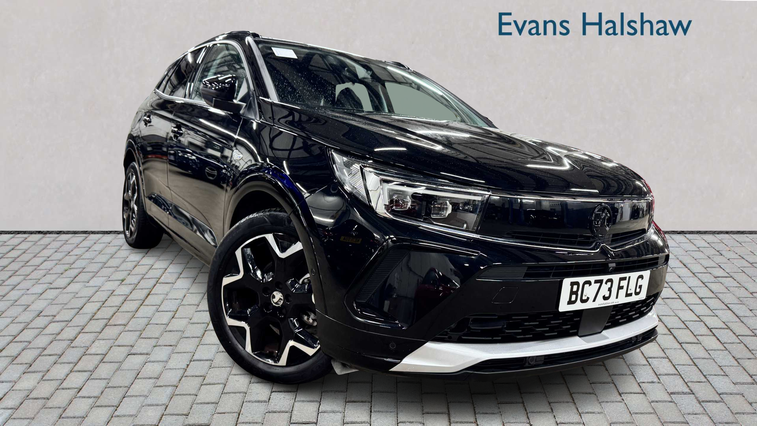 Main listing image - Vauxhall Grandland