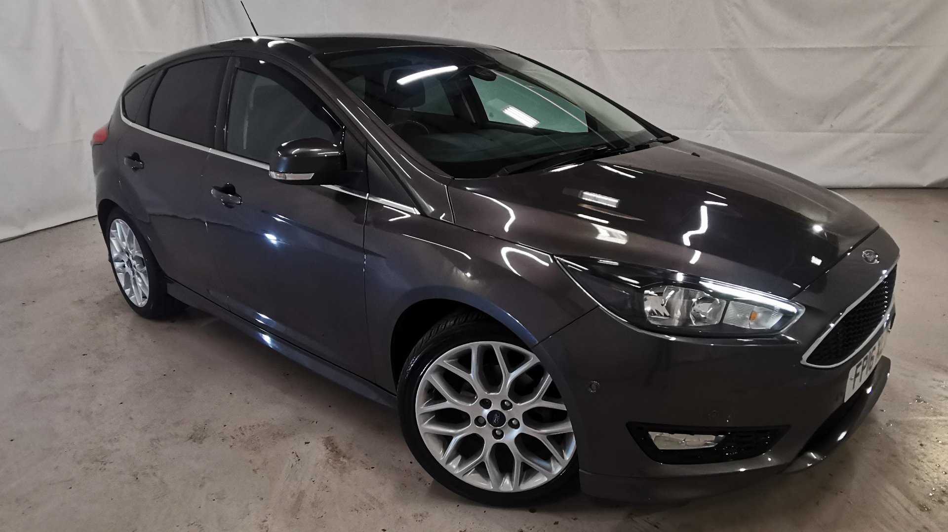 Main listing image - Ford Focus