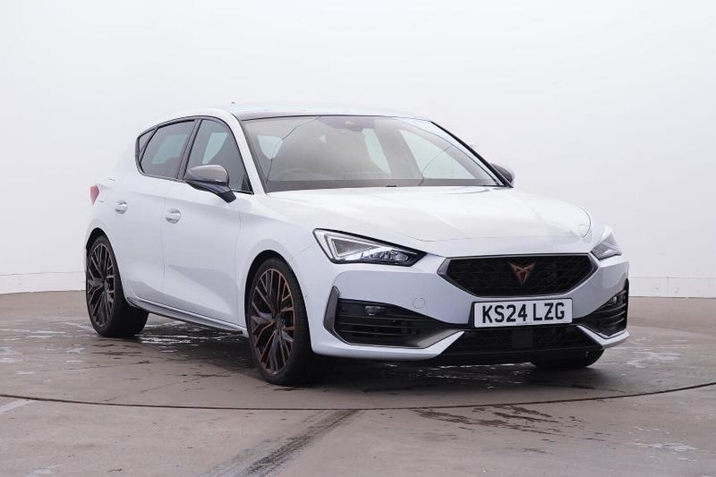Main listing image - Cupra Leon