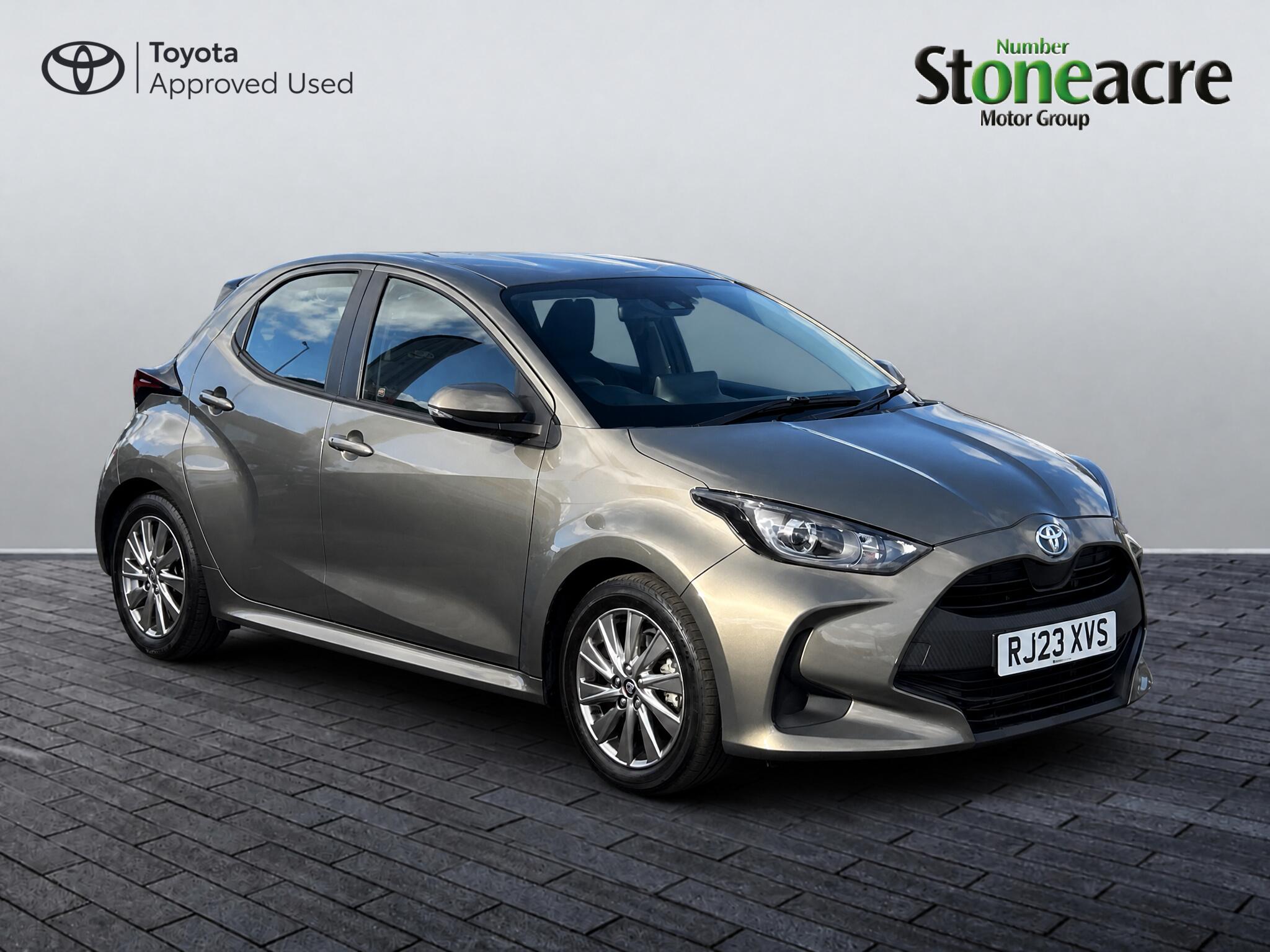 Main listing image - Toyota Yaris