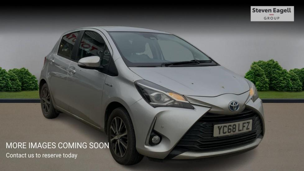 Main listing image - Toyota Yaris