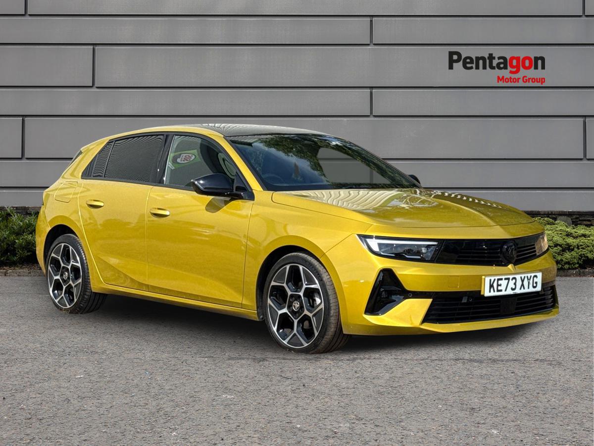 Main listing image - Vauxhall Astra