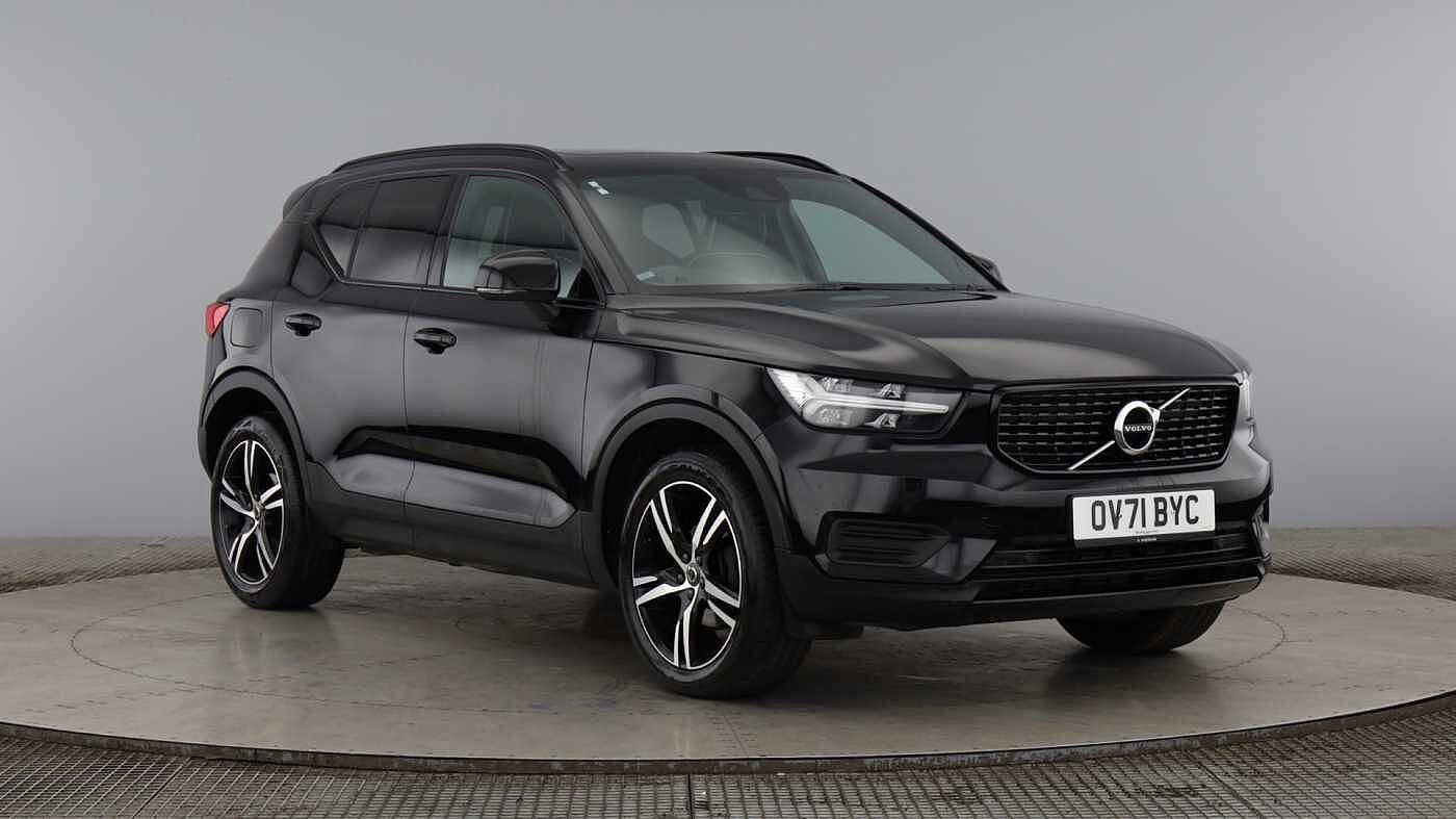 Main listing image - Volvo XC40