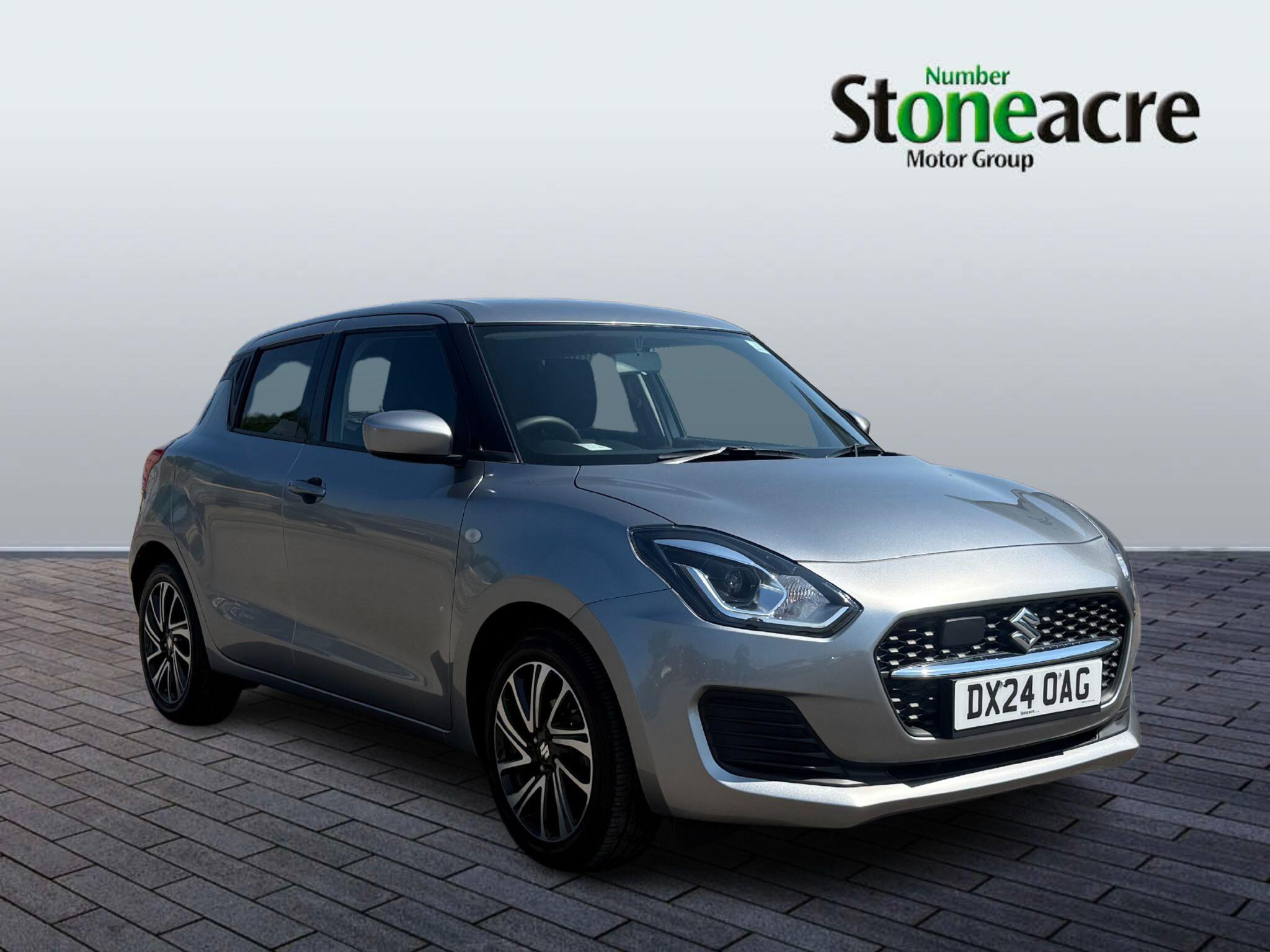 Main listing image - Suzuki Swift