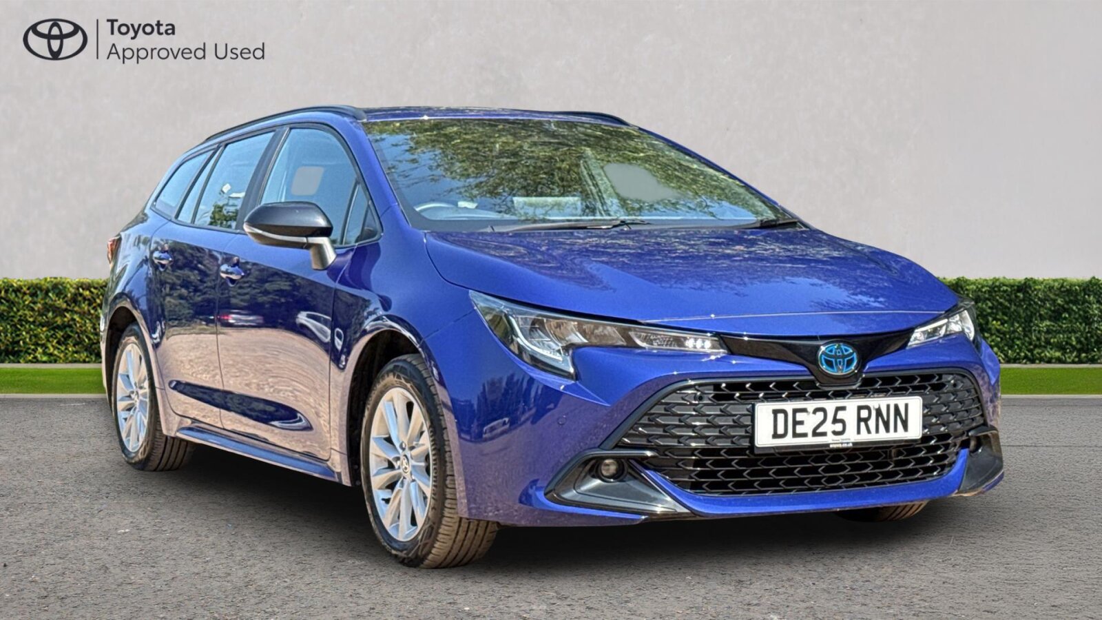 Main listing image - Toyota Corolla