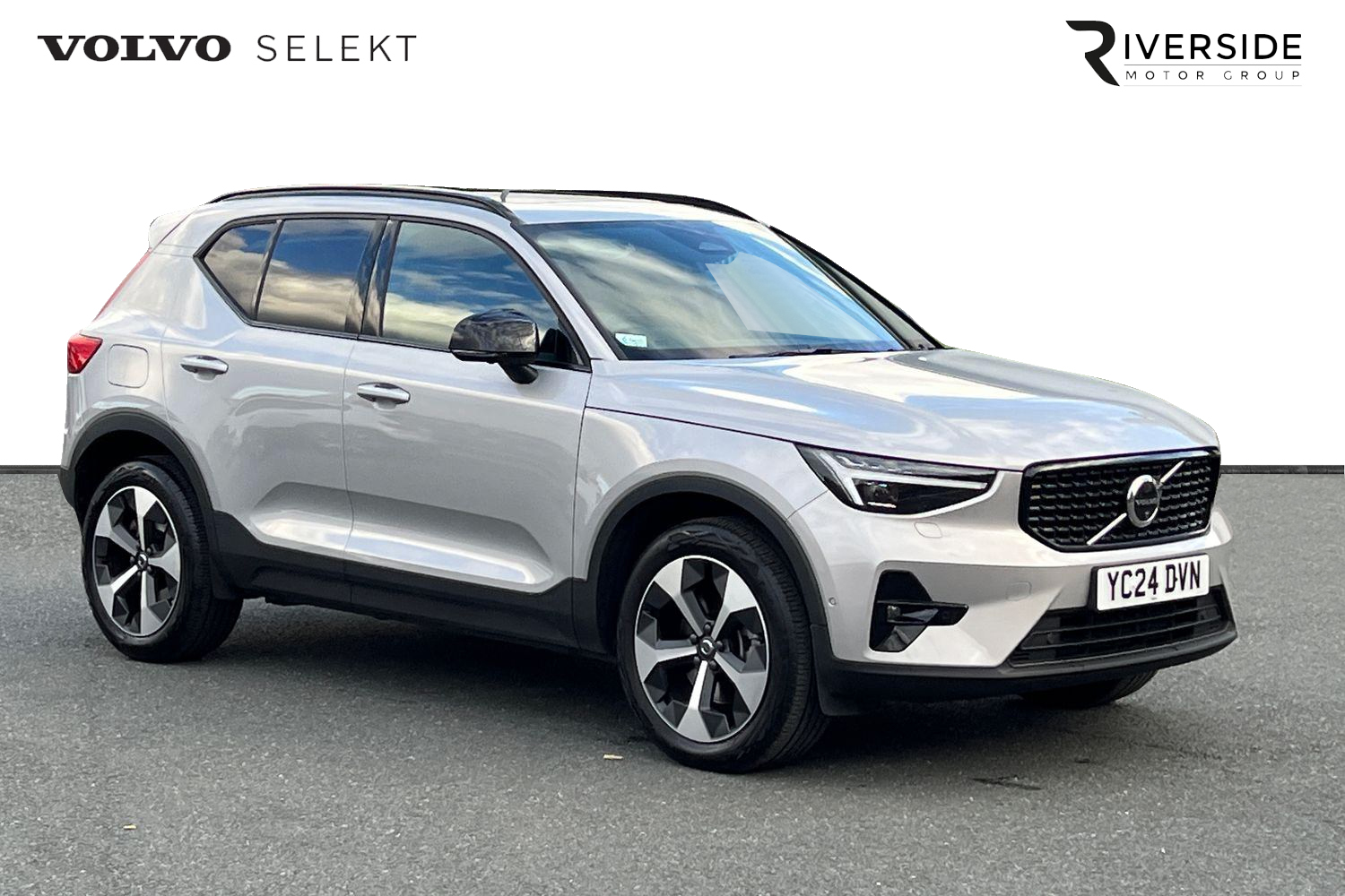 Main listing image - Volvo XC40