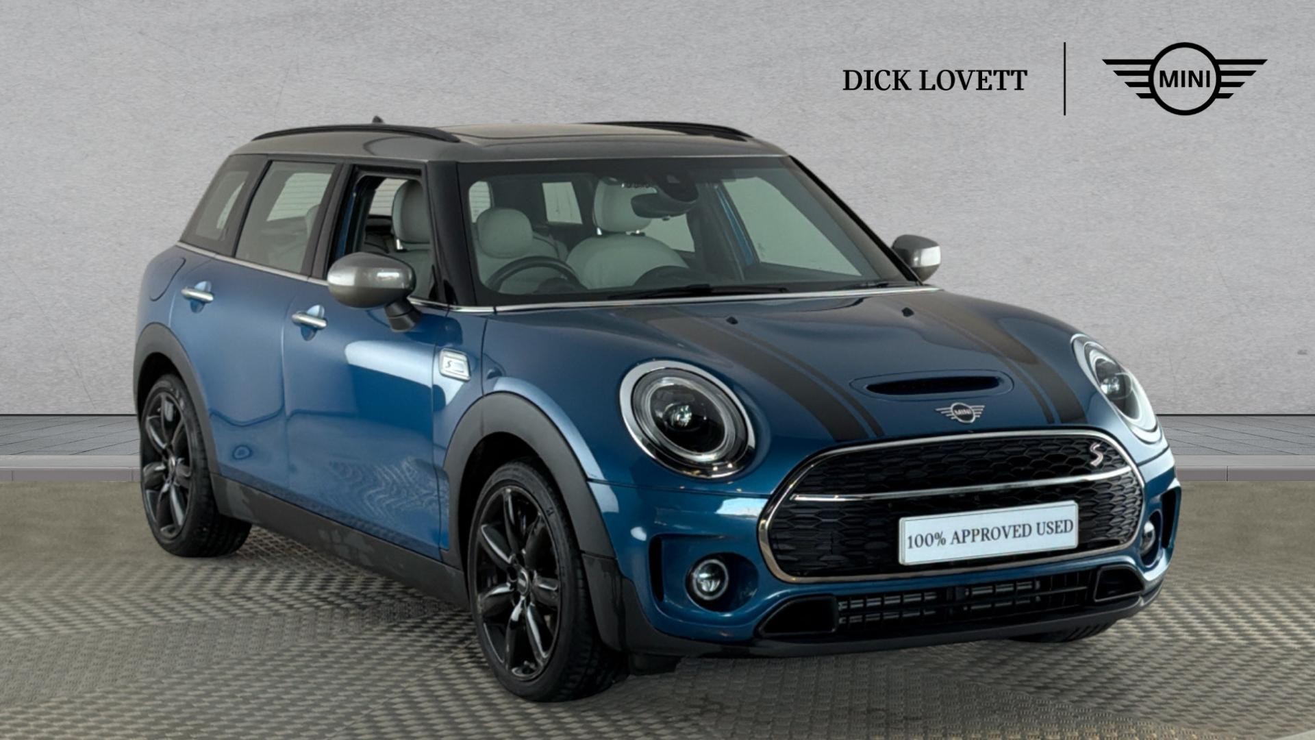 Main listing image - MINI Clubman