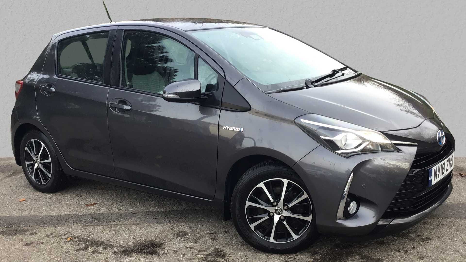 Main listing image - Toyota Yaris