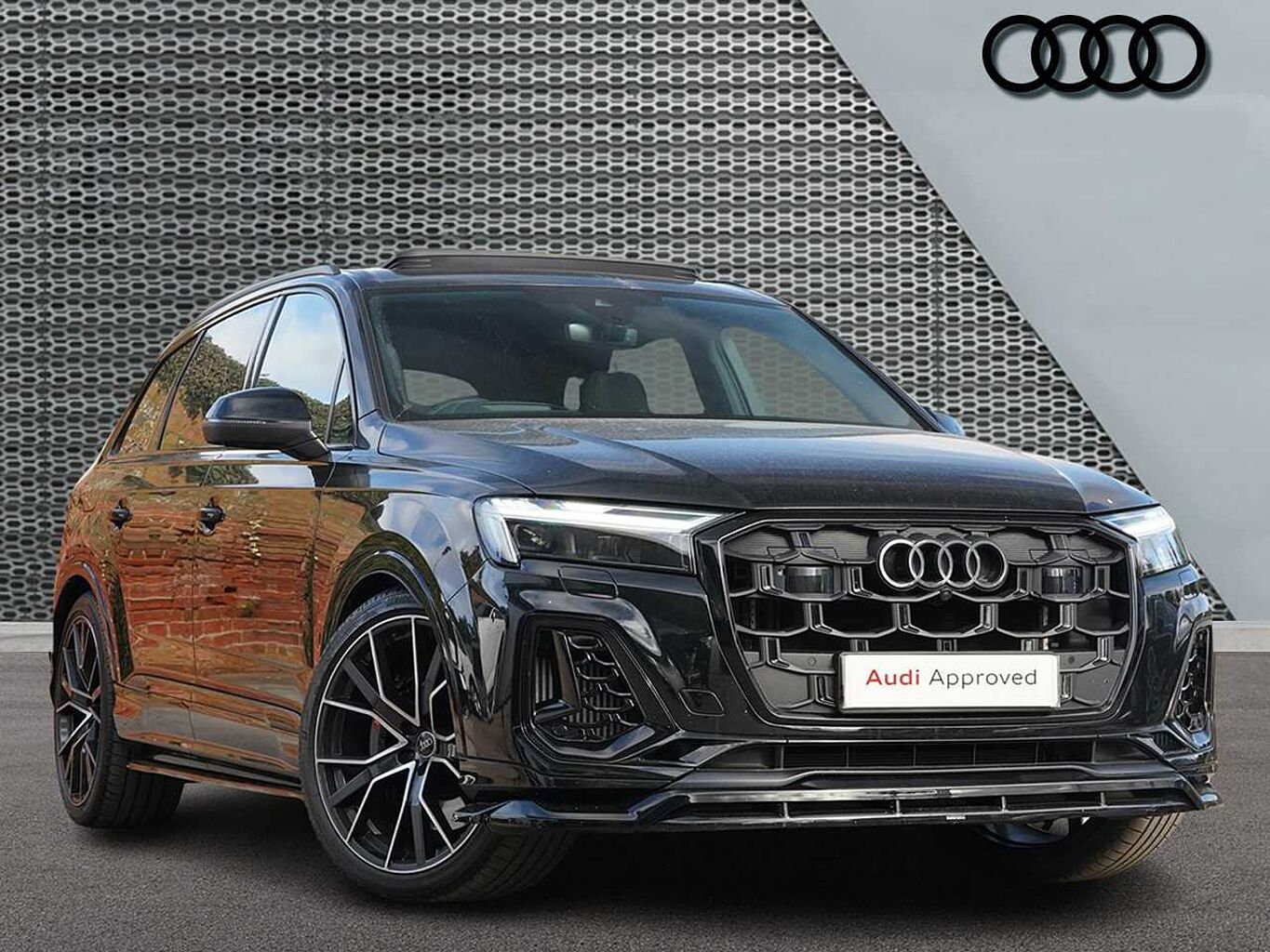 Main listing image - Audi SQ7