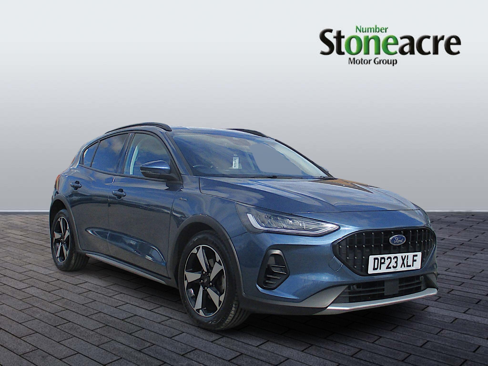Main listing image - Ford Focus Active