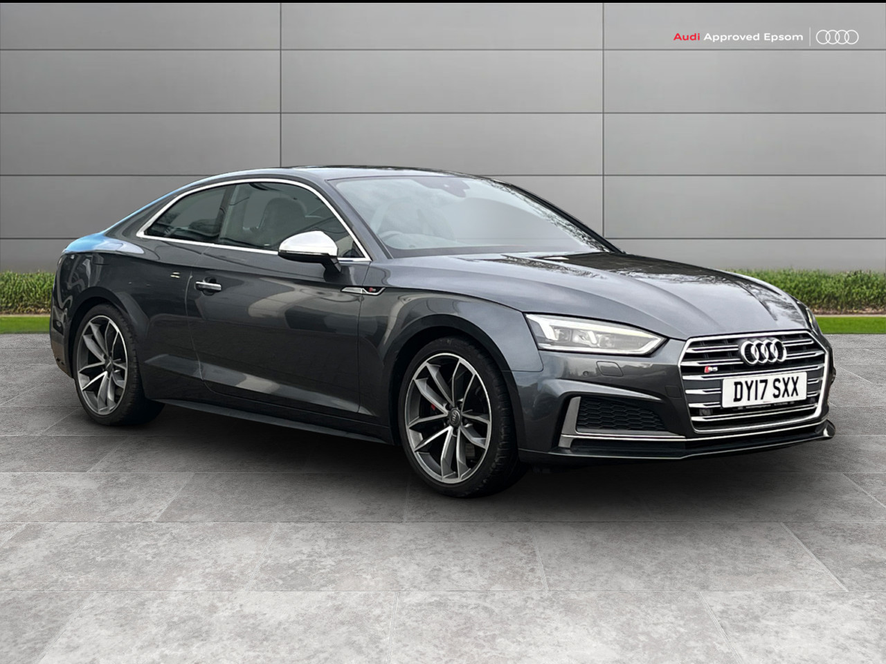 Main listing image - Audi S5
