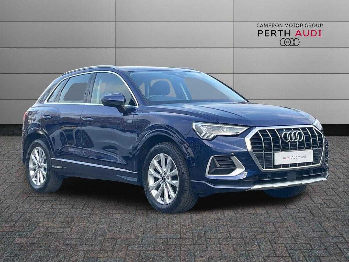 Main listing image - Audi Q3