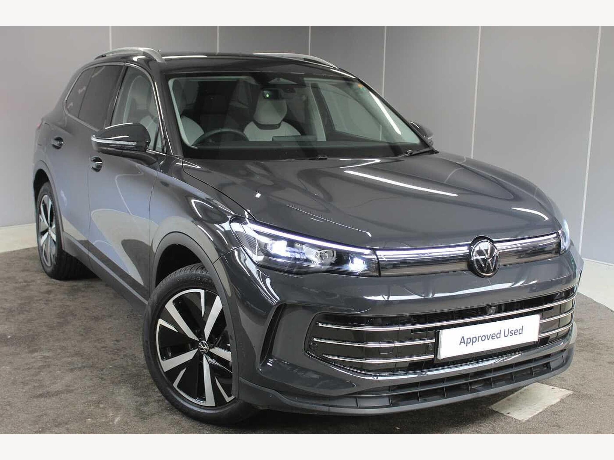 Main listing image - Volkswagen Tiguan