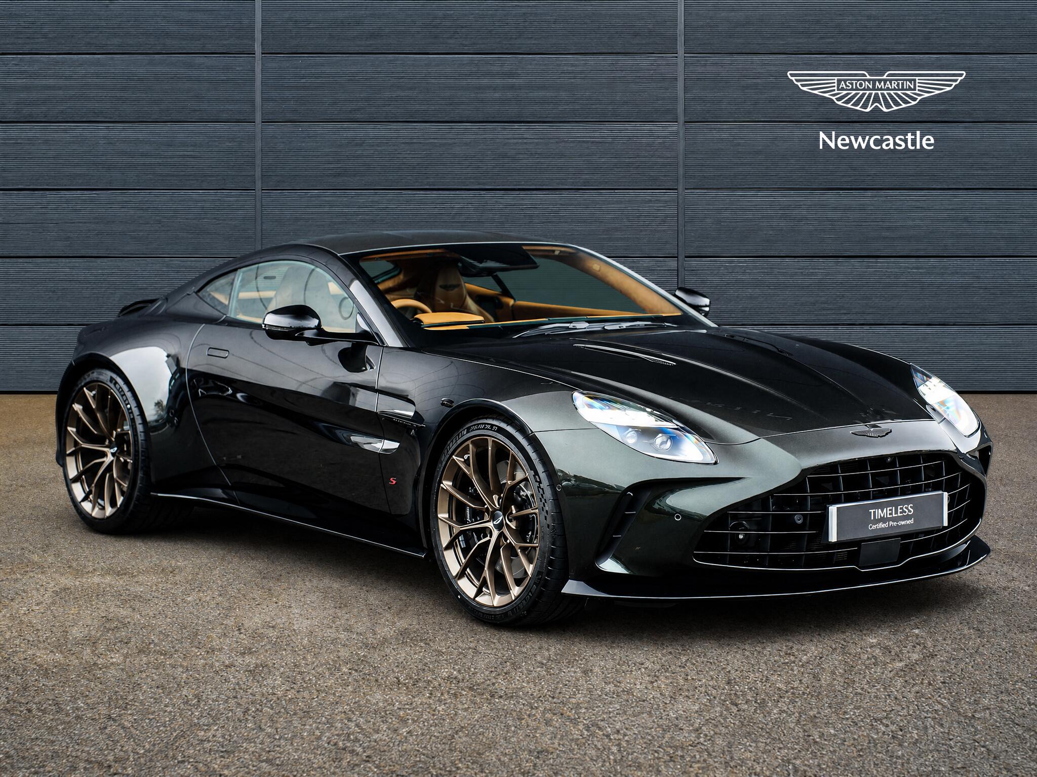 Main listing image - Aston Martin Vantage