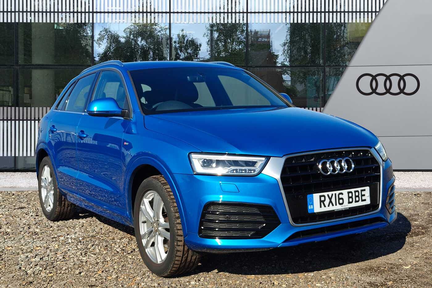 Main listing image - Audi Q3