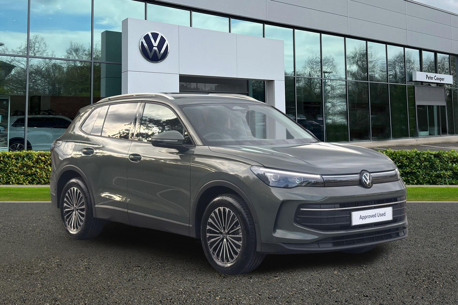 Main listing image - Volkswagen Tiguan