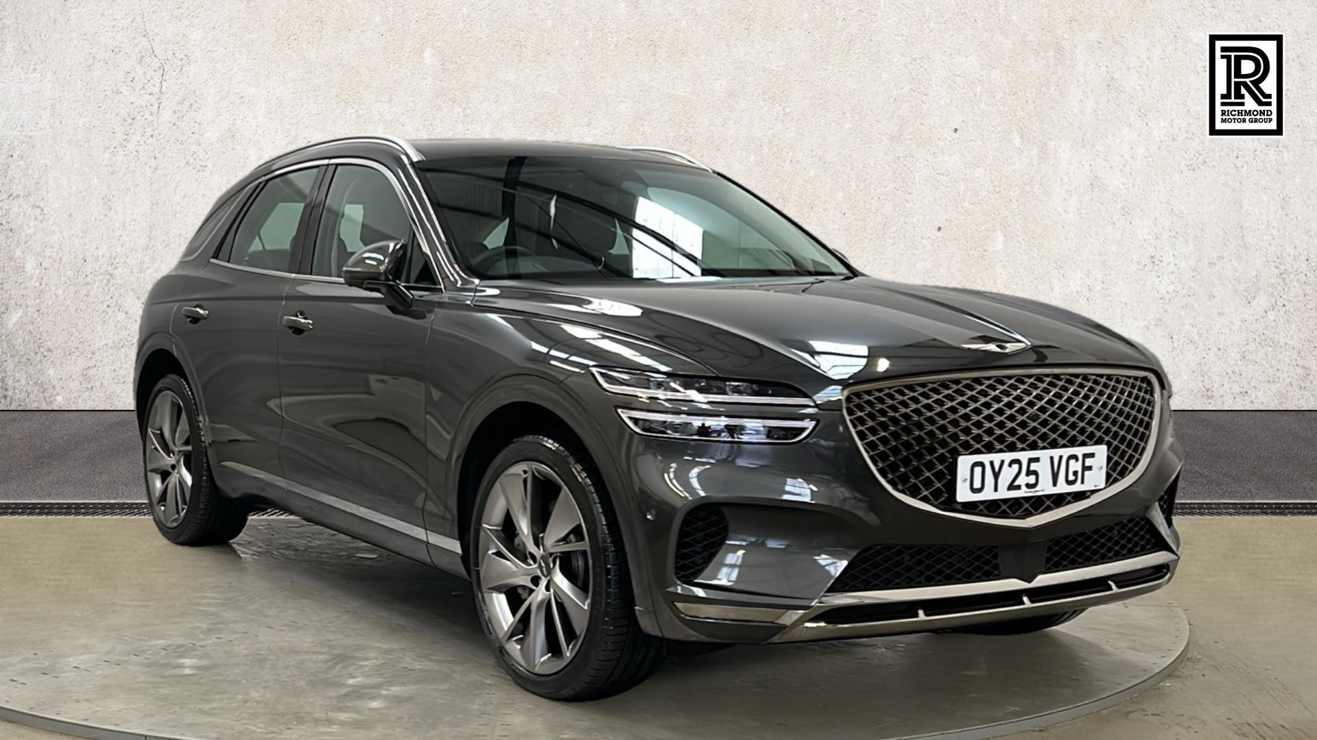 Main listing image - Genesis Gv70